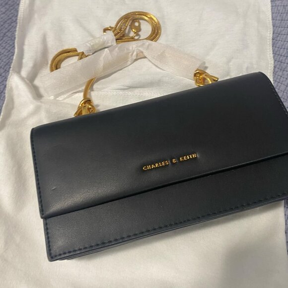 Charles & Keith Structured Mini Top Handle Bag - Picture 4 of 5